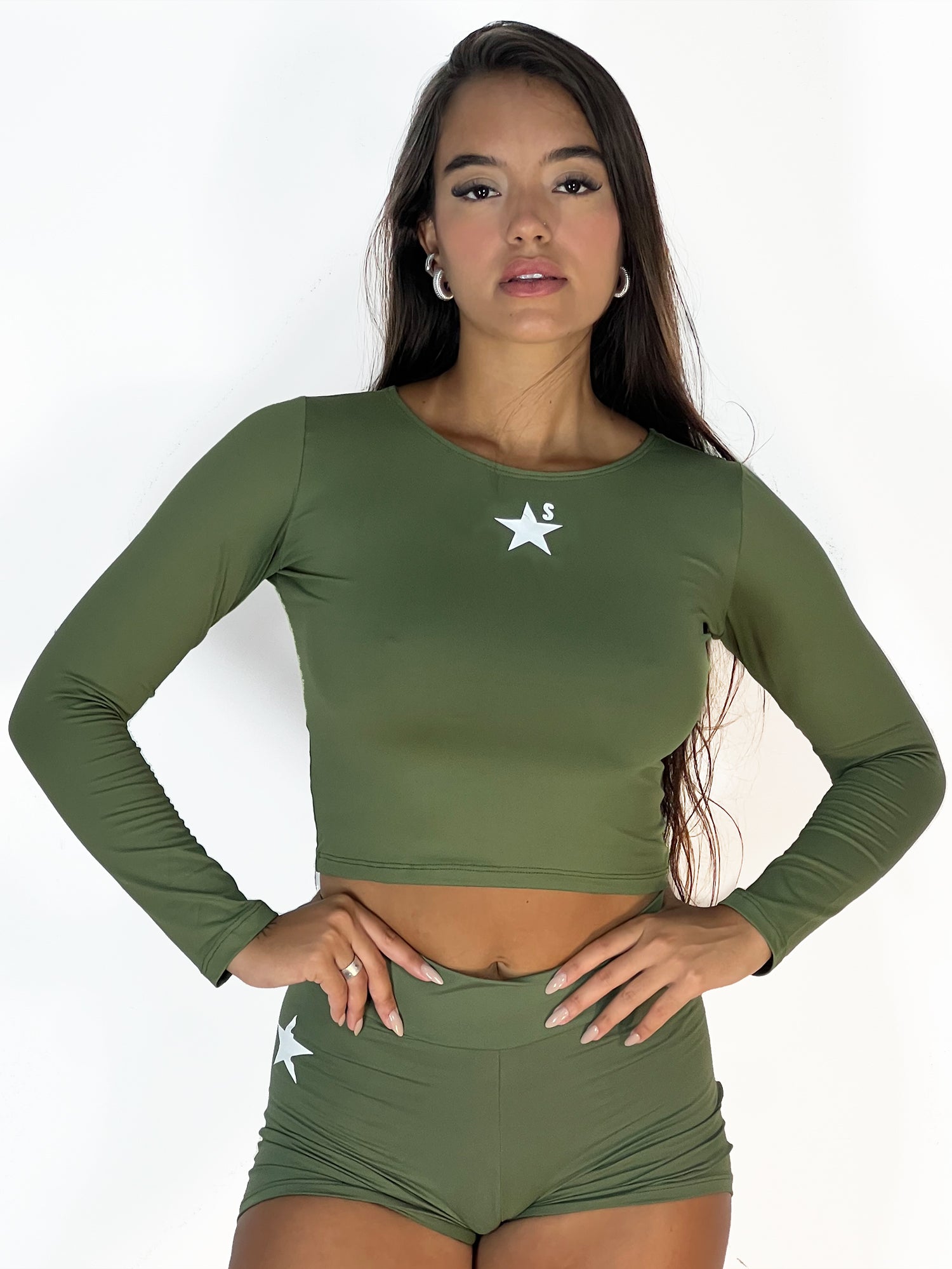 Cropped manga longa verde militar | Estrela
