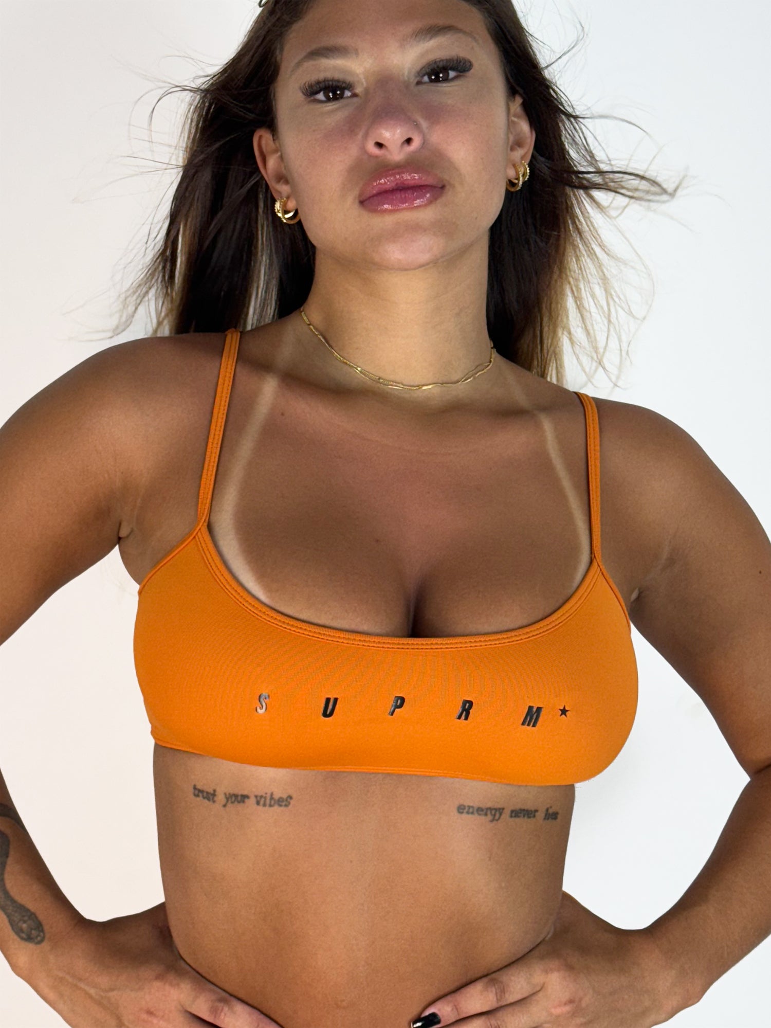 Top alça caramelo | Suprm