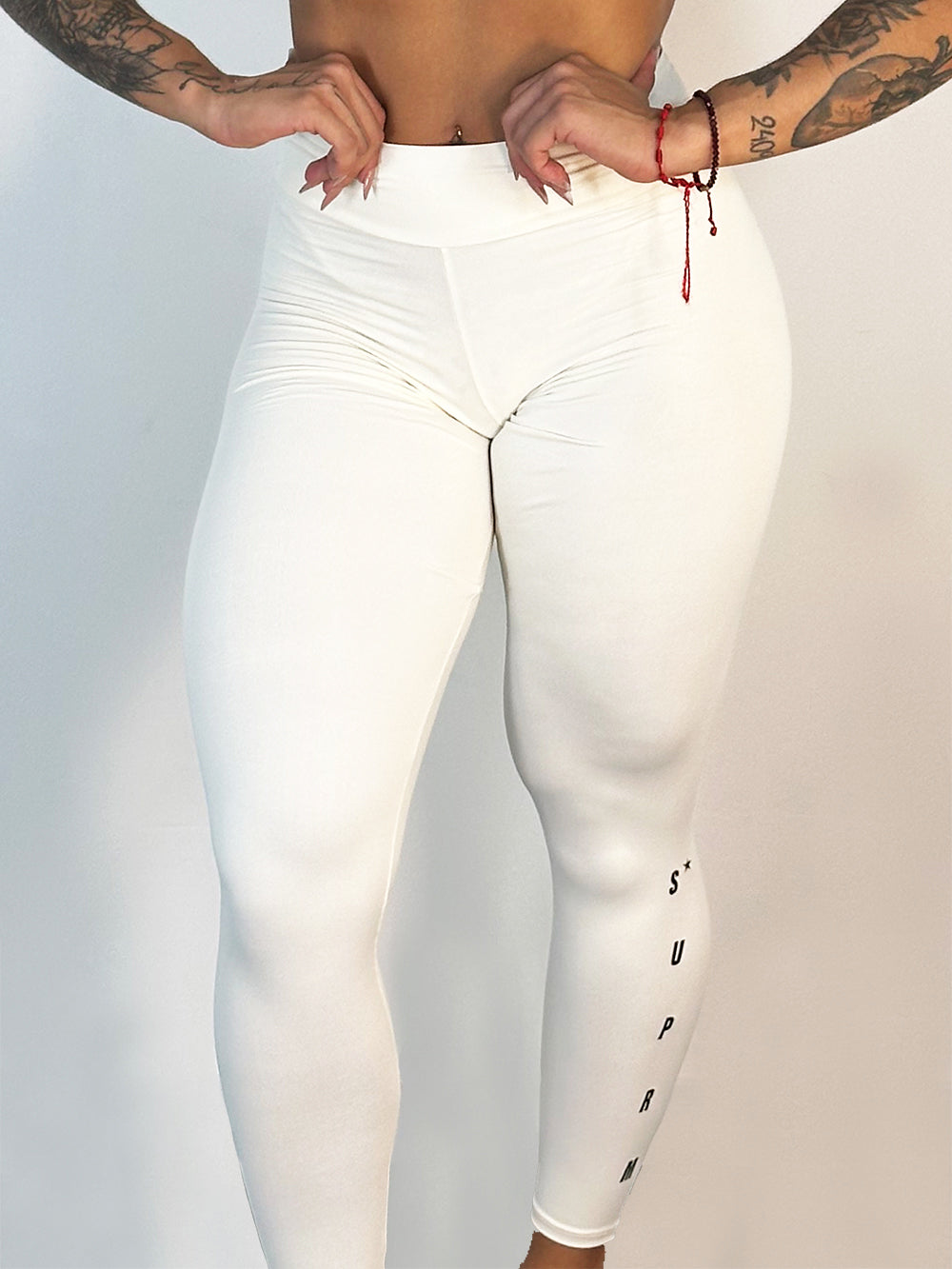 Calça clássica off white | Suprm