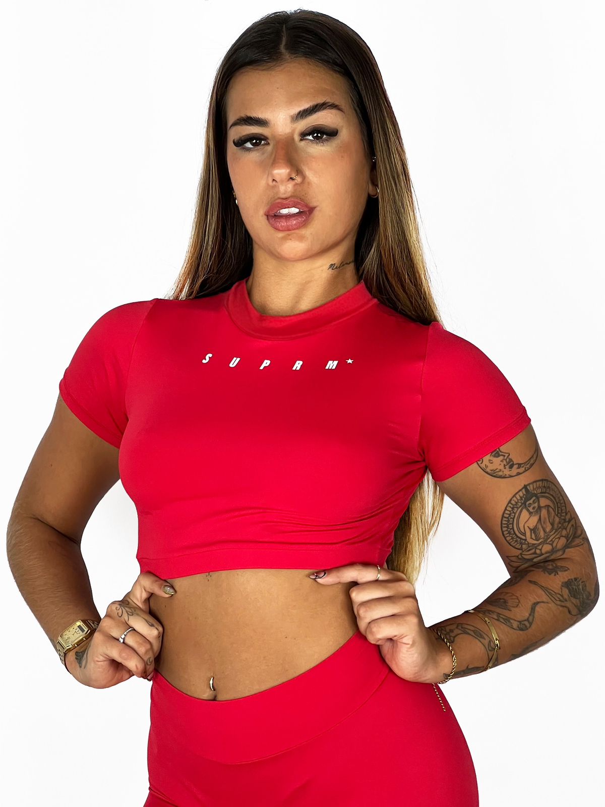 Cropped manga curta vermelho | Suprm