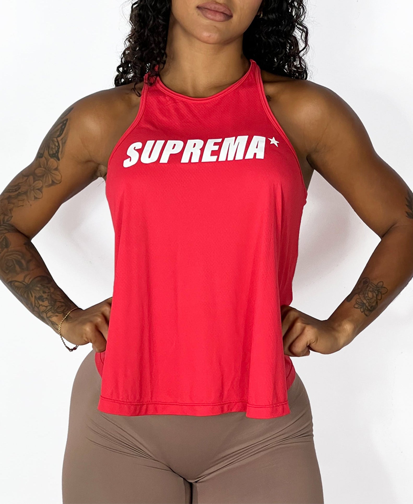 Regata clássica vermelha com branco | Suprema